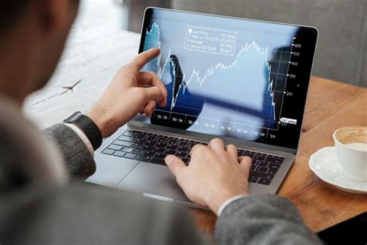 Can you lose more than you invest on Etrade?