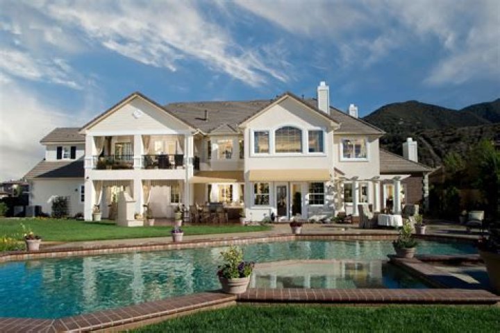 Why are there so many multi million dollar homes?